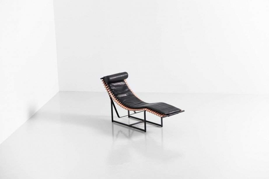 Our weekly newsletter is your door to a world full of design, art, and beautiful things