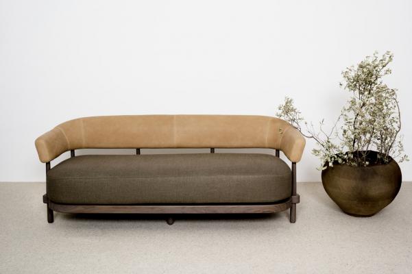 Christophe shop delcourt sofa