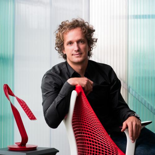 Yves behar chair hot sale