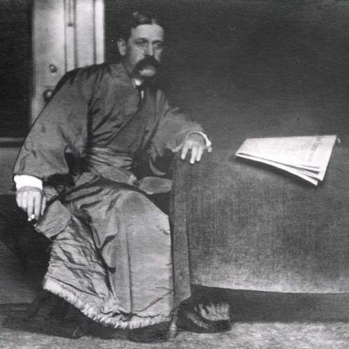 Harvey Ellis Online Shop Shop Design at Pamono