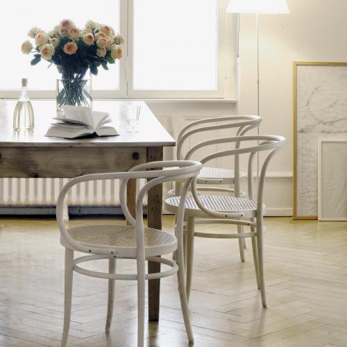 Thonet Online Shop | Shop Möbel bei Pamono