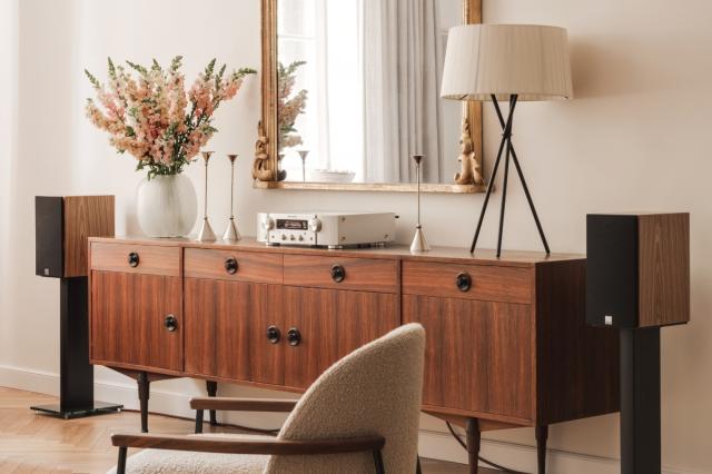 Our favorite 60s sideboards and decor