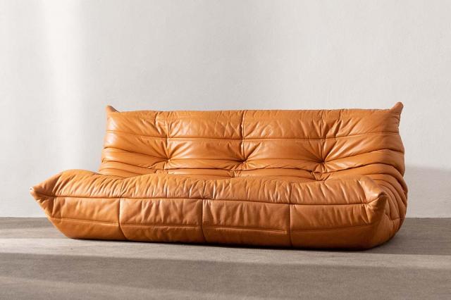 Descubre los clásicos del diseño más populares en nuestra categoría de sofás