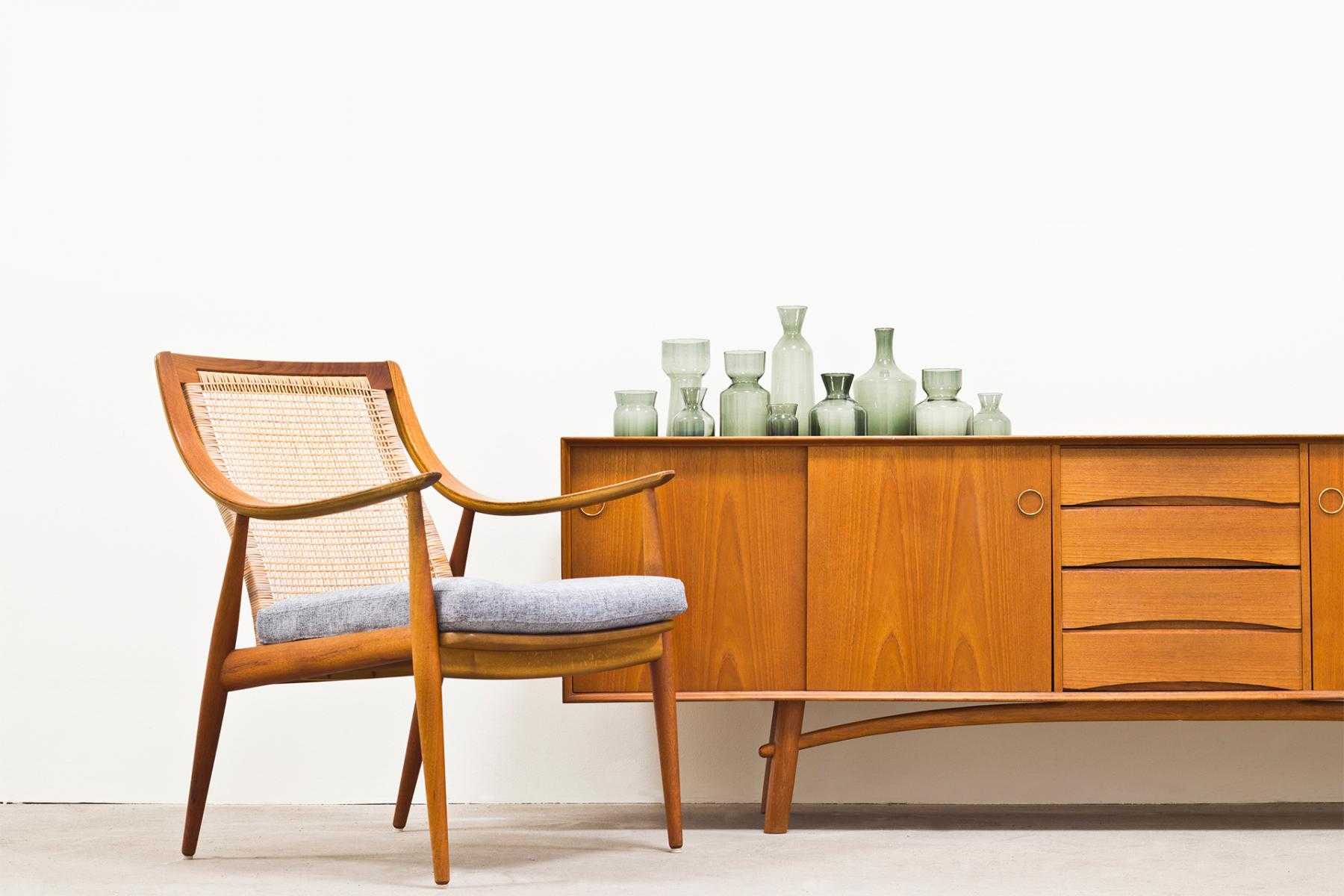 Modernisten Online Shop | Shop Möbel und Lampen bei Pamono