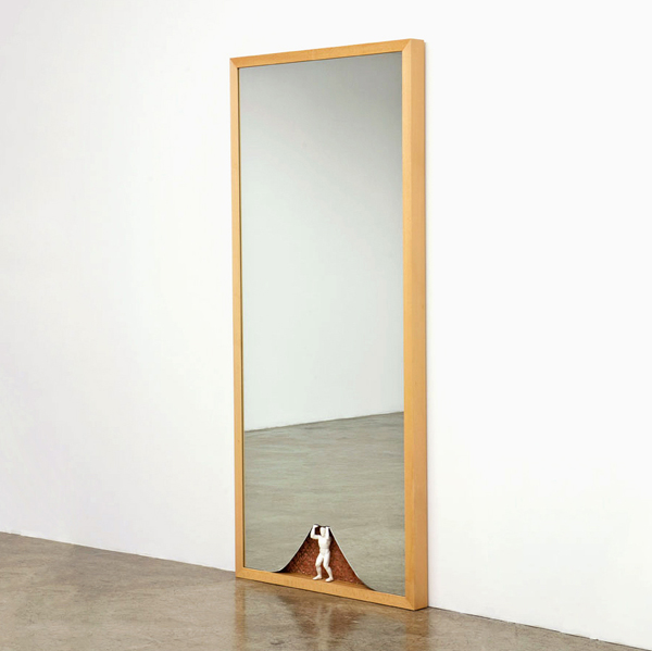 Ron Gilad's IX Mirror-M8
