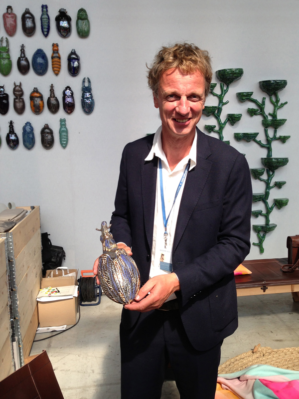 Stefan Scholten with one of the beetles