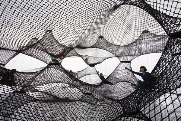 Numen / For Use, Net Blow Up