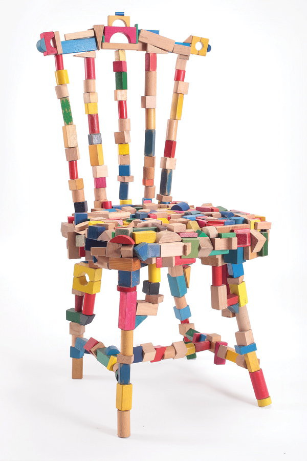 A Book Between Two Stools - Pepe Heykoop - Brickchair - L’ArcoBaleno blog