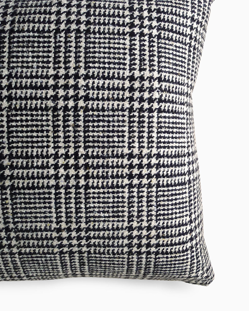 Donegal Tweed Dolores Cushion (detail); Image courtesy of 31 Chapel Lane and L'ArcoBaleno