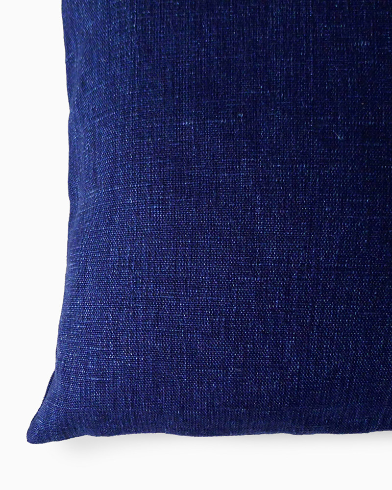 Irish Linen Hillery Cushion. Image courtesy of 31 Chapel Lane and L'ArcoBaleno