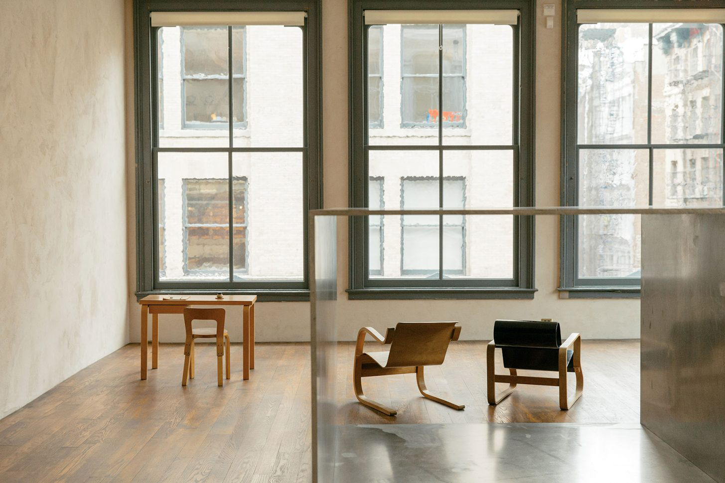 The History  of Minimalist  Furniture Design  Pamono Stories