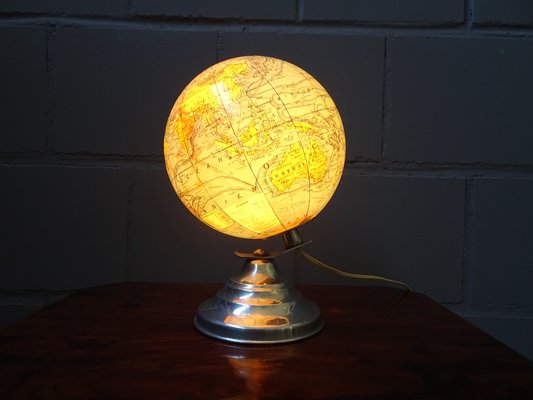 Lampe de garage Globe
