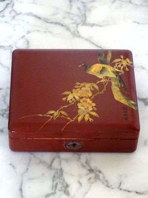Chinese Painted Lacquer Box - Ca 1930 Chinese Painted Lacquer Box - Ca 1930