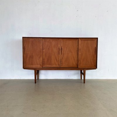 Weiland pols Auto Vintage Highboard from Jensen & Rasnov for sale at Pamono
