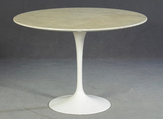 Vintage saarinen tulip table for sale deals