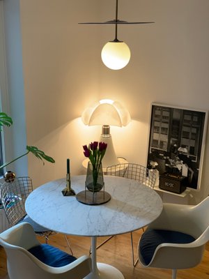 Vintage Mid-Century Marble Tulip Dining Table by Eero Saarinen for