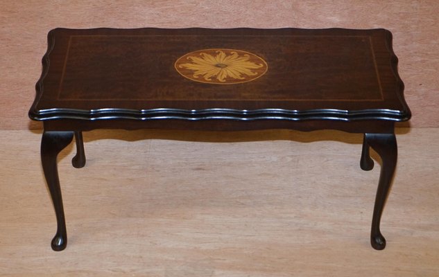 Vintage Hardwood Satinwood Sheraton Revival Coffee or Cocktail