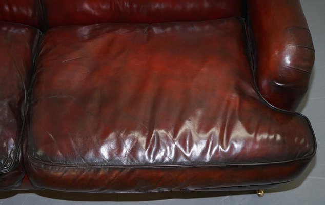 Red brown 2024 leather couch