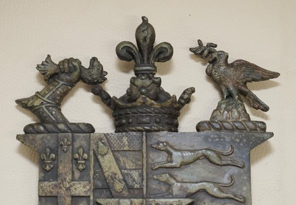 Antique English pine plaque armorial shield crest 