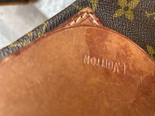Maleta Louis Vuitton Streamer en venta en Pamono