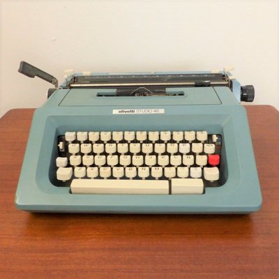 Macchina da scrivere Studio 46 vintage con tastiera di Olivetti in