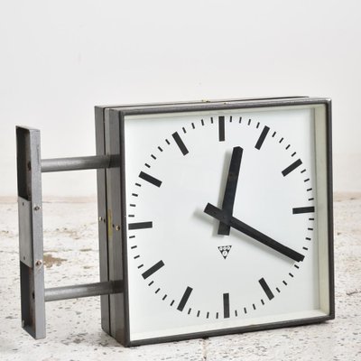 貴重！50’S PRAGOTRON doublesidedclock 44cm Vintage Double Sided Clock from Pragotron for sale at Pamono