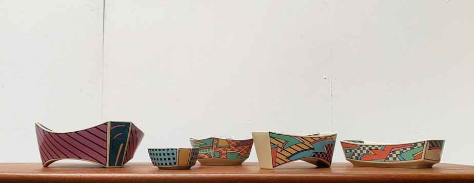Postmodern Flash One Series Bowl Set by Dorothy Hafner for