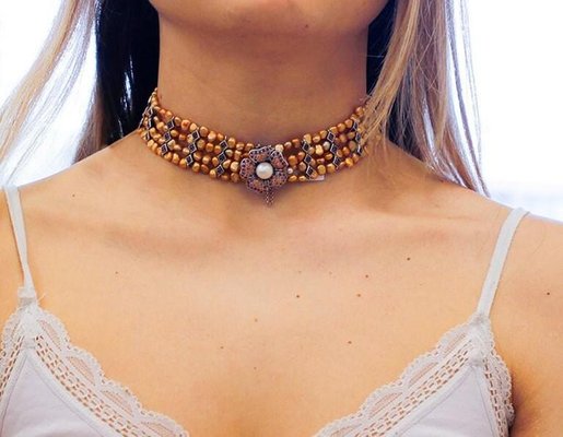 Choker Halskette mit gelben Perlen 