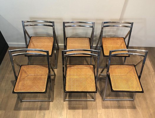 6 sedie pieghevoli salvaspazio First Un set di sei sedie pieghevoli  moderno, pratico ed elegante, che combina design con …
