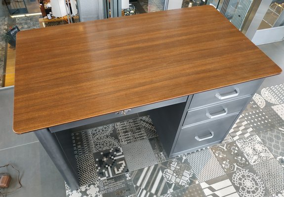 Wooden on sale tanker desk