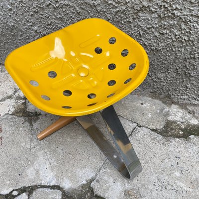 Sgabello Mezzadro in metallo di Fratelli Castiglioni per Zanotta