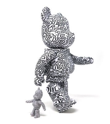Keith Haring, 400% & 100% Bearbrick, Set of 2 for sale at Pamono