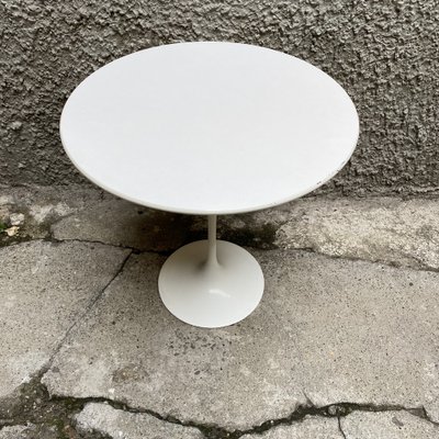Vintage saarinen tulip on sale table