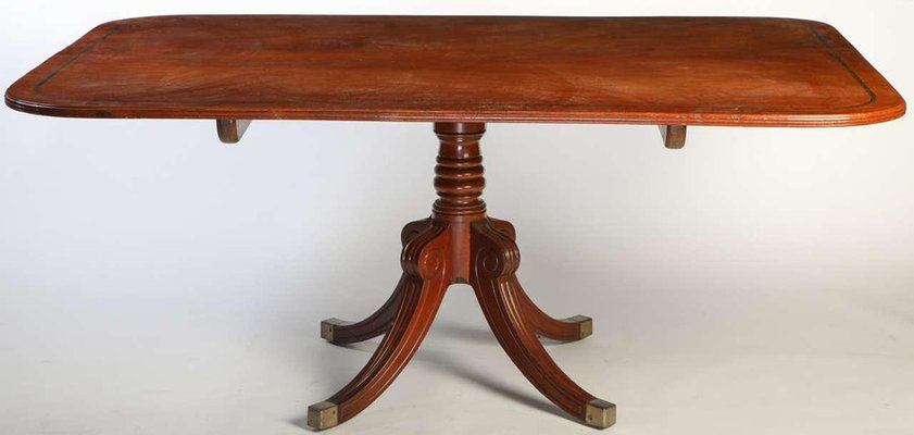 English 19th Century Regency Mahogany Breakfast Table for sale at