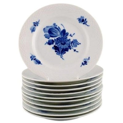 Five Pieces Of Royal Copenhagen Blue Flower Braided Porcelain.