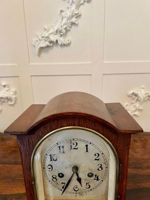 Orologio antico in quercia con meccanismo a 8 giorni in vendita su Pamono
