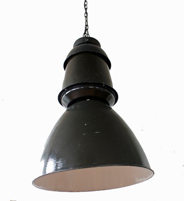 grande lampe à suspension industrielle noire, 1950s en vente sur pamono