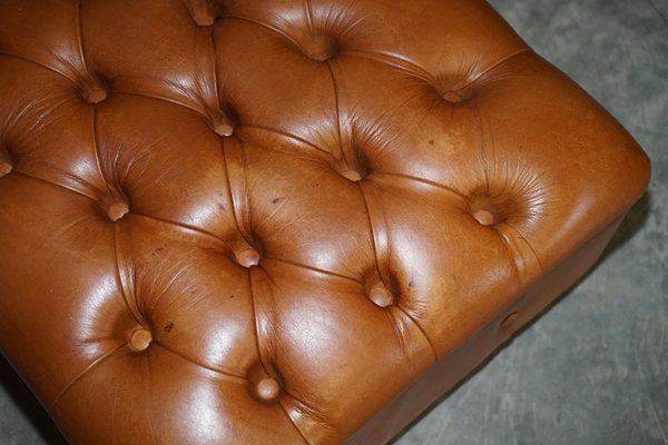 Chesterfield footstool leather deals