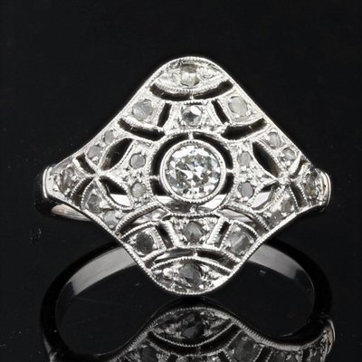 Bague Art D co en Or Blanc 18 Carat et Diamant France 1920s