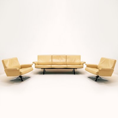 Vintage Leather Ds35 3 Seat Sofa with 2 Matching Armchairs from de