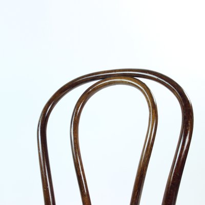 Thonet 2024 no 16