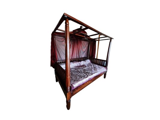 Wood Canopy Bed For At Pamono, Wood Canopy Bed Frame Full Length