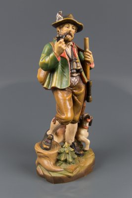 Figurines et sculptures peintes à la main de chien de chasse.