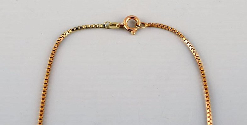 14 Carat Gold Necklace for sale at Pamono