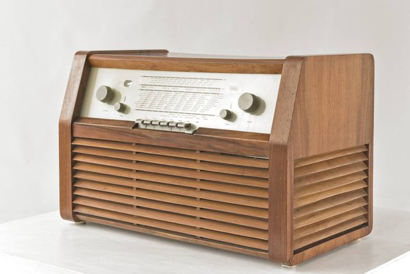 Radio da tavolo TS-G di Hans Gugelot & Helmut Müller Kühn per