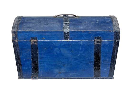 Mid-Century Domed Top Blue Opaline Box Mid-Century Domed Top Blue Opaline Box