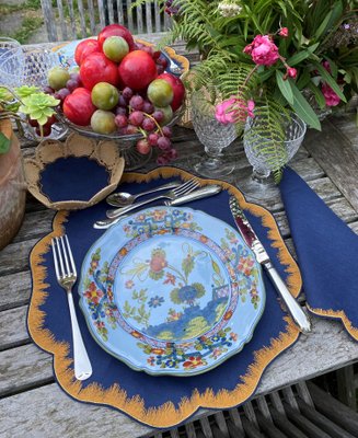 VALVER Tischset aus besticktem Leinen in Marineblau / Senfgelb von Los Encajeros bei Pamono kaufen
