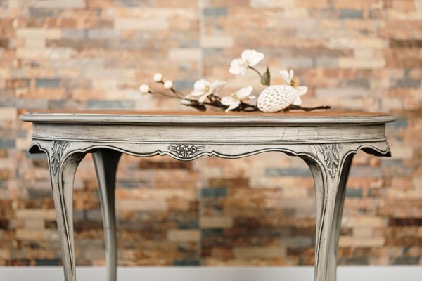 Queen Anne Style Round Side Table For At Pamono Queen Anne Style Round Side Table For, Painted Queen Anne Side Table