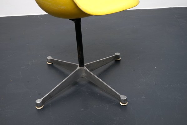 Vintage Yellow Shell Chair in Fiberglass by Charles Ray Eames