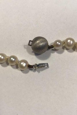 Pearl Necklace with 14Kt White Gold 